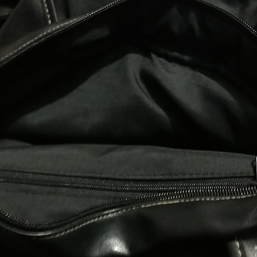 Purse - Picture 2 of 3